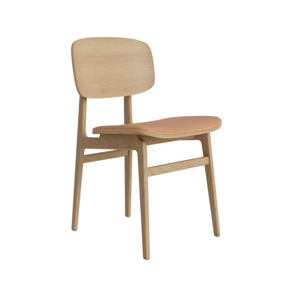 Scaunul NY11, design Rune Krøjgaard și Knut Bendik Humlevik pentru NORR11 (2011)