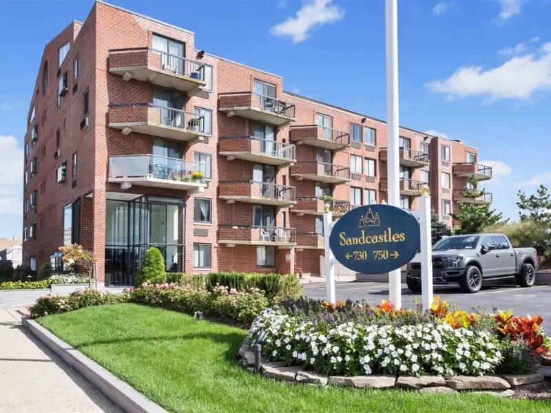 Complexe rezidențiale (multifamily)