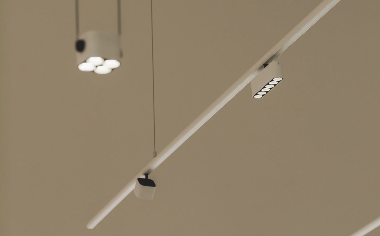 Leds-C4, exemplu de corp arhitectural exterior